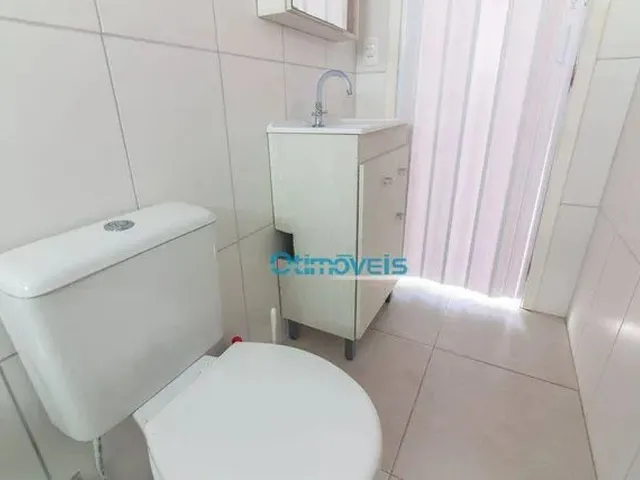 Imagem 9: Casa com 2 Quartos para Alugar na R. Alberto Bernarski - São Braz - Curitiba/Pr