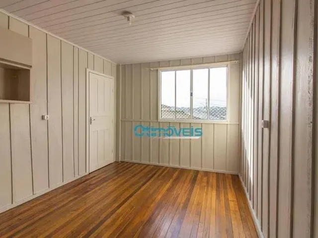 Imagem 5: Casa com 2 Quartos para Alugar na R. Alberto Bernarski - São Braz - Curitiba/Pr