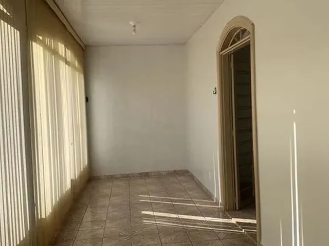 Imagem 2: Casa de 03 Quartos Sendo 1 Suíte na Qe 44 - Guará Ii, Brasília