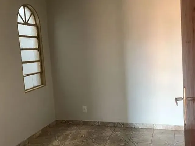 Imagem 9: Casa de 03 Quartos Sendo 1 Suíte na Qe 44 - Guará Ii, Brasília