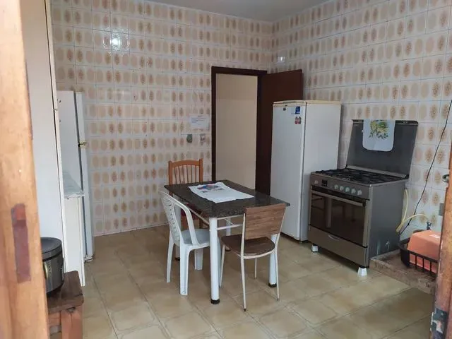 Imagem: Hospedaria Pensão Pensionato Aluga no