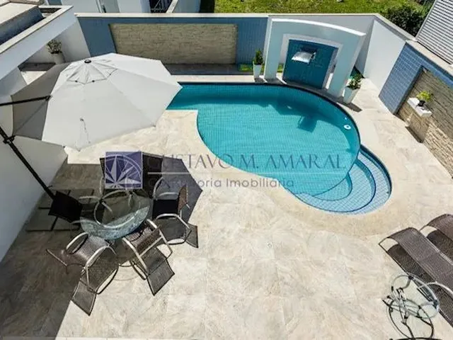 Imagem 10: Casa para Aluguel Possui 390 Metros Quadrados com 4 Quartos
