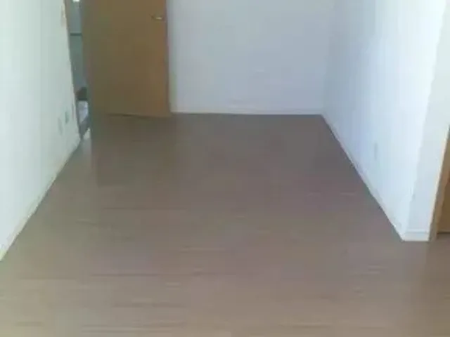 Imagem: O apartamento possui 2 Dormitórios, 1 Banheiro, 1 Vaga na