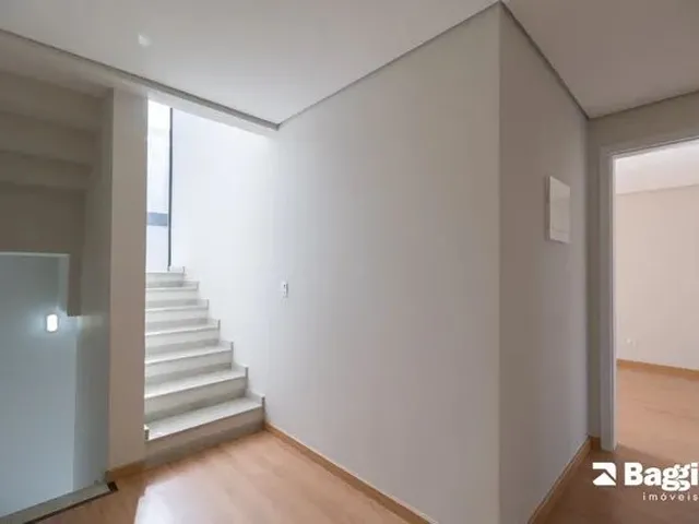 Imagem 16: Casa de 3 Quartos para Alugar no Bairro Campo Comprido