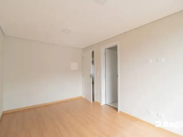 Imagem 4: Casa de 3 Quartos para Alugar no Bairro Campo Comprido