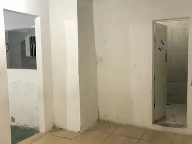 Imagem 2: Kitnet com Água e Luz Incluso no Alecrim