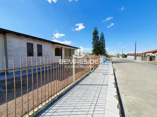 Imagem 6: Casa com 4 Quartos com Excelente Localização