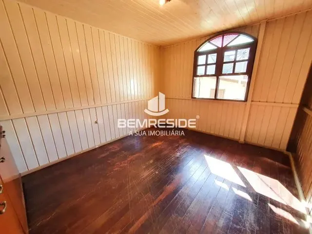 Imagem 14: Casa com 4 Quartos com Excelente Localização