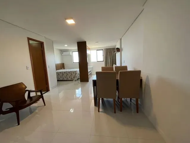 Imagem: O apartamento possui 1 Dormitório, 1 Banheiro, 1 Vaga na