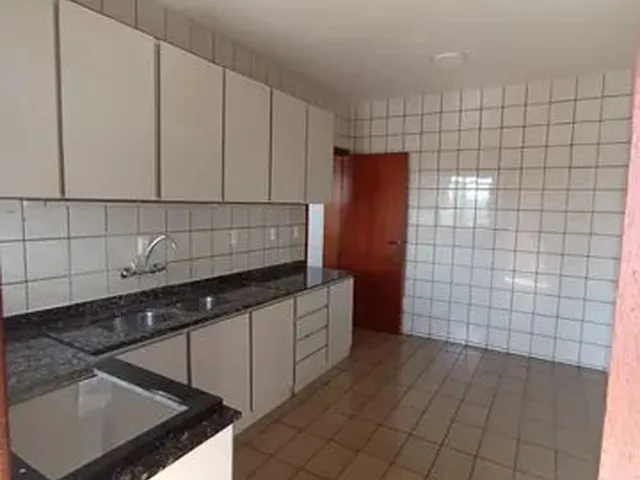 Imagem 5: Aalugo Ap. 04 Quartos Próx. Senior