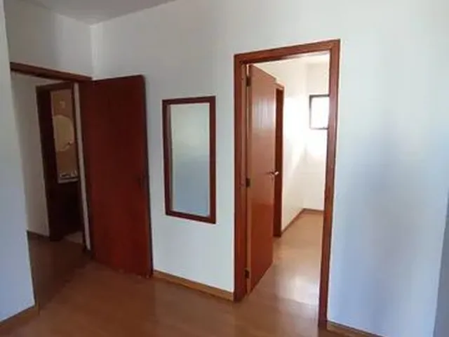 Imagem 8: Aalugo Ap. 04 Quartos Próx. Senior