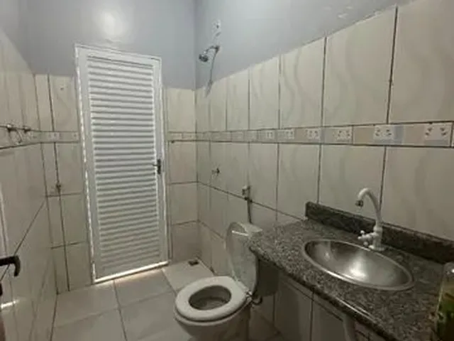 Imagem 6: Aluga-Se Casa no Centenário com 2 Quartos, Piscina, Sala e Cozinha Americana