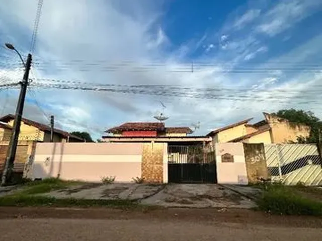 Imagem 15: Aluga-Se Casa no Centenário com 2 Quartos, Piscina, Sala e Cozinha Americana