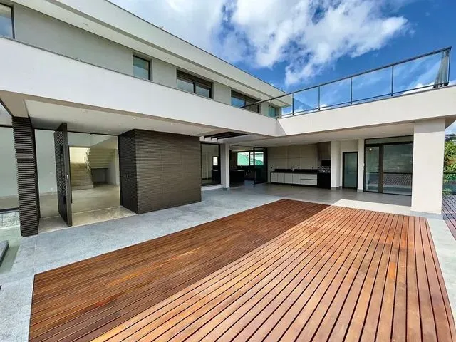 Imagem 5: Casa com 5 Dormitórios À Venda em Nova Lima