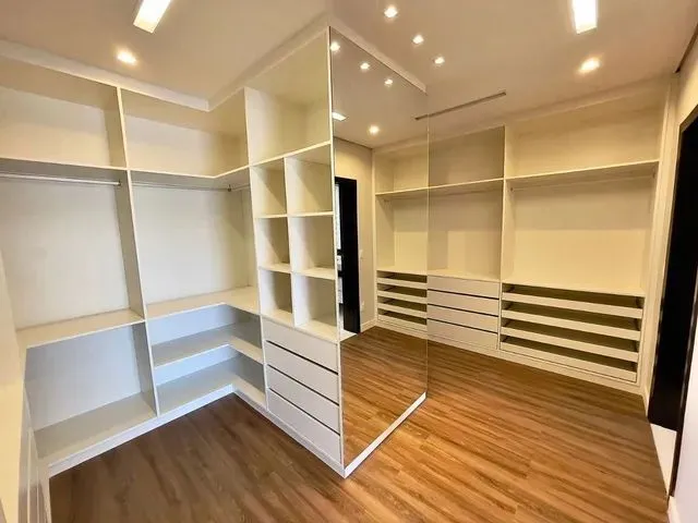 Imagem 9: Casa com 5 Dormitórios À Venda em Nova Lima
