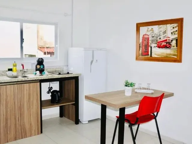 Imagem 2: Excelente Kitnet a 700M da Ufsc / com Mezanino / Só Mulheres