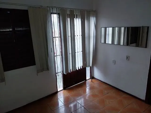 Imagem: Casa 4 Dormitórios - Opção Locação