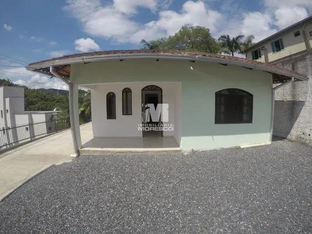 Imagem: Casa para Aluguel, 3 Quartos, Primeiro de