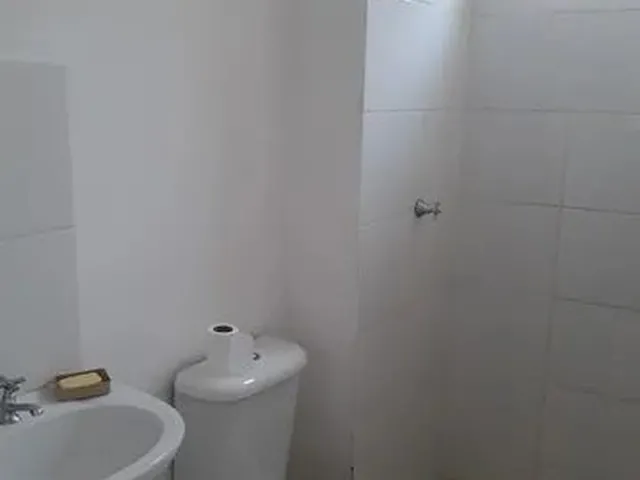 Imagem 5: Excelente Apto 02 Quartos, com Vaga Demarcada
