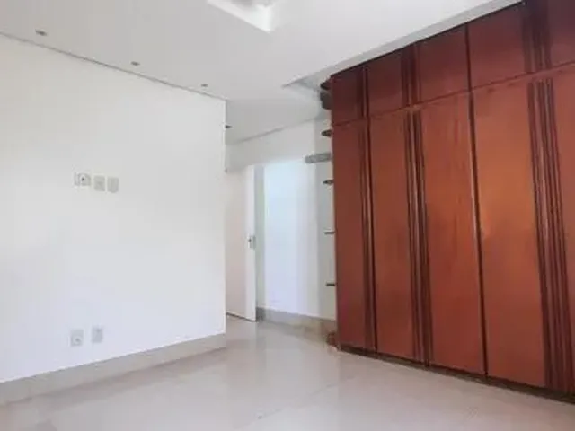 Imagem 7: Casa para Aluguel com 240 M² com 3 Quartos no Parque Amazônia, Goiânia-Go