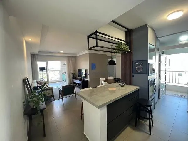 Imagem: O apartamento possui 3 Dormitórios, 1 Suíte, 2 Banheiros,