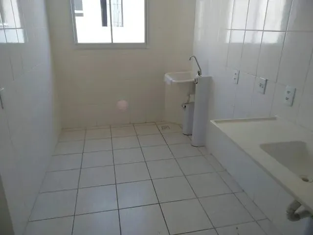Imagem 6: Apartamento para Locação em Ribeirão das Neves, Centro, 2 Dormitórios, 1 Banheiro, 1