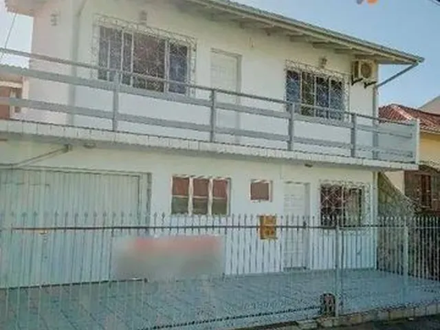 Imagem: Ampla Casa em Ótima Localização!