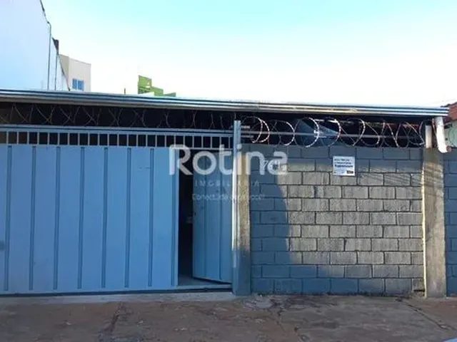 Imagem: Casa para Alugar, 3 Quartos, 1 Suíte, 3