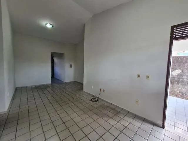 Imagem 6: Casa com 3 Dormitórios para Alugar, 120 M² por R$ 2.000,00/Mês - Neópolis - Natal/Rn