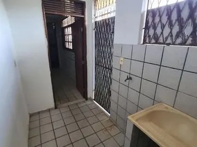 Imagem 16: Casa com 3 Dormitórios para Alugar, 120 M² por R$ 2.000,00/Mês - Neópolis - Natal/Rn