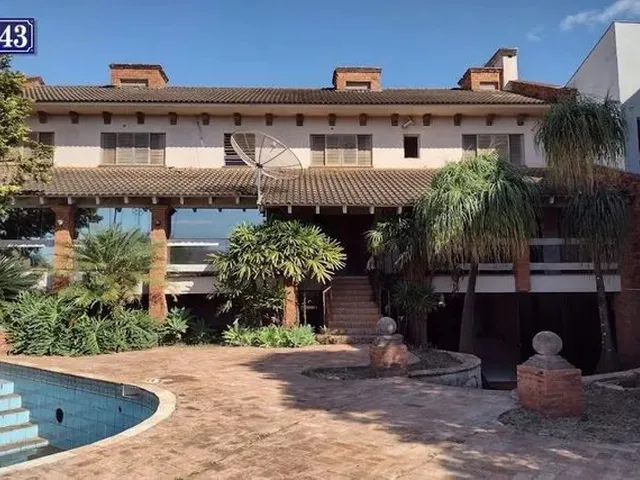 Imagem: Casa Comercial com 6 Dormitórios para Alugar