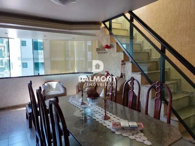 Imagem: Cobertura Triplex, 04 Quartos, Centro, Cabo
