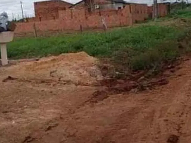Imagem: Vende -Se Terreno