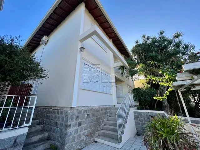 Imagem: Casa 4 Dormitórios em Coqueiros
