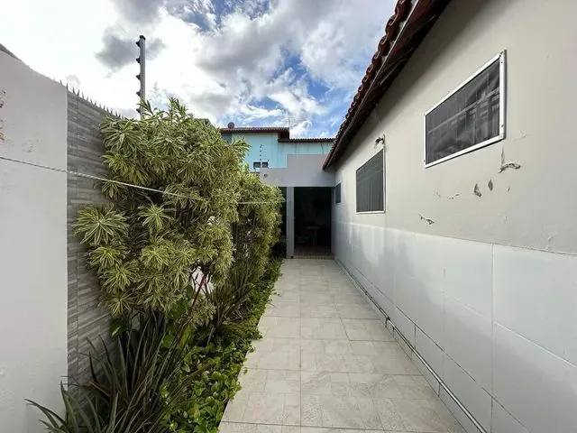 Imagem: Casa com 3 Dormitórios À Venda por R$