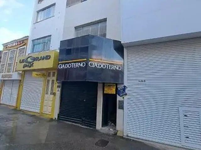 Imagem 8: Ponto Comercial À Venda / Rua Jorge Amado - 1º Andar