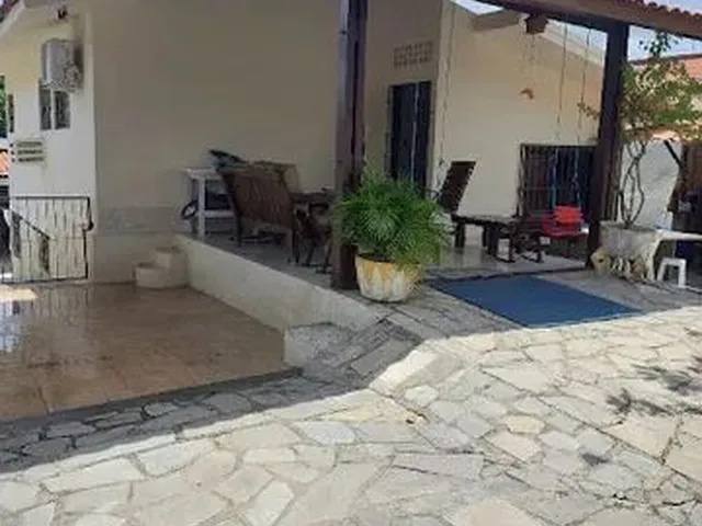 Imagem 1: Casa com 3 Dormitórios À Venda, 217 M² por R$ 550.000,00 - Jardim Cidade
