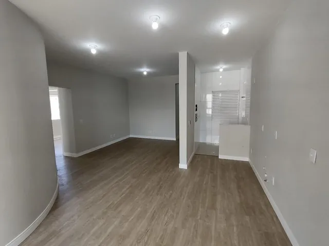 Imagem 9: Apartamento com 3 Quartos, 83M², À Venda em Balneário Camboriú, Municípios