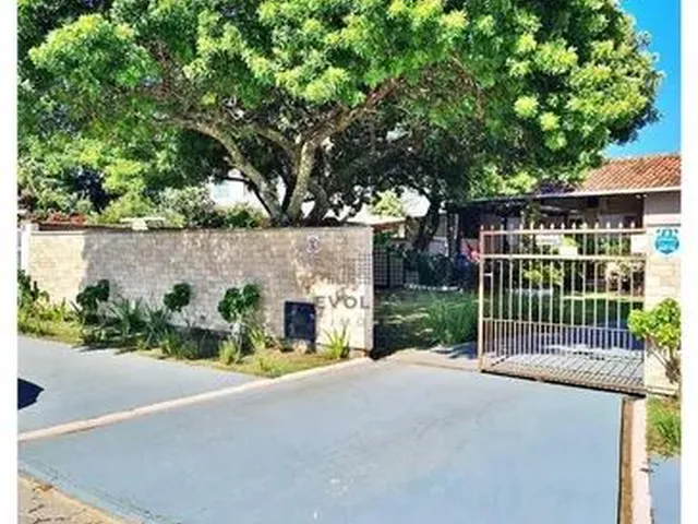 Imagem: Casa com 02 Dorms e 174 M² - Praia da Pinheira