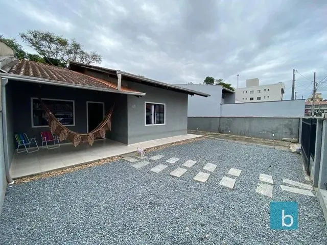 Imagem: Casa com 3 Dormitórios À Venda, 170 M²