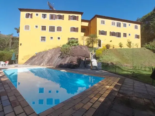 Imagem 1: Vendo Apto Correas 260.000,00 - 2 Quartos com Área de Lazer Completa