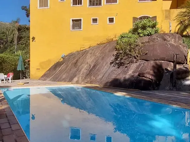 Imagem 13: Vendo Apto Correas 260.000,00 - 2 Quartos com Área de Lazer Completa