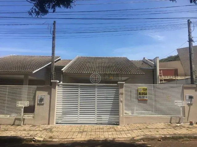 Imagem: Casa com 3 Dormitórios Sendo 1 Suíte para