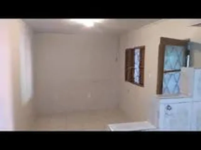 Imagem: Aluga Se Barraco de 2 Quartos Mas Garagem