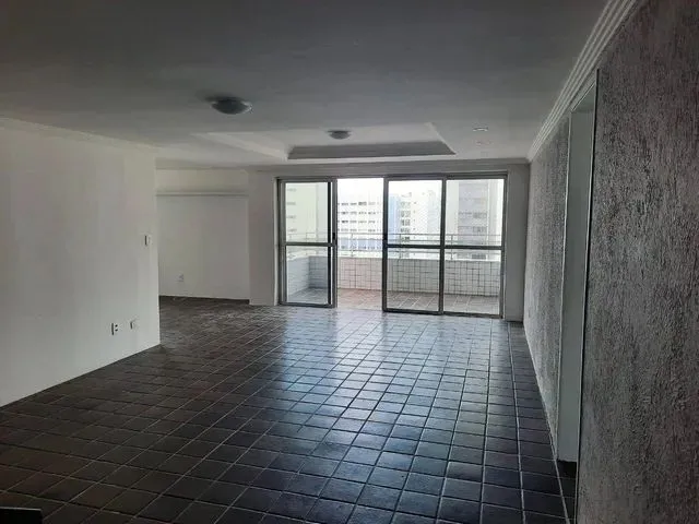 Imagem 12: Emília Lopes Casa com 5 dormitórios