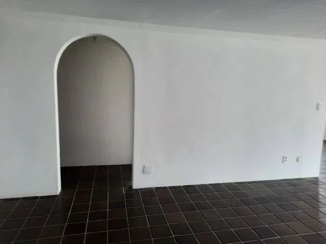 Imagem 8: Emília Lopes Casa com 5 dormitórios