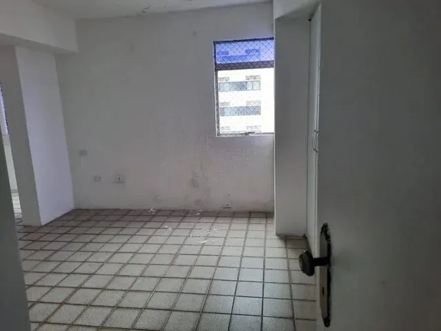 Imagem 13: Emília Lopes Casa com 5 dormitórios