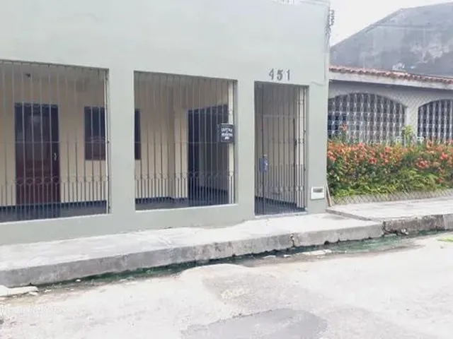 Imagem: Alugo Belíssima Casa 4/4 na Cidade Nova