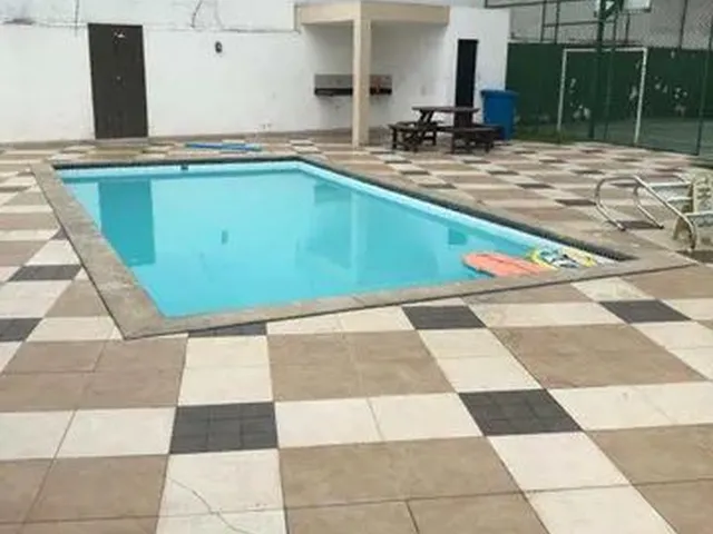 Imagem: Alugo Apartamento de 3 Quartos com Piscina