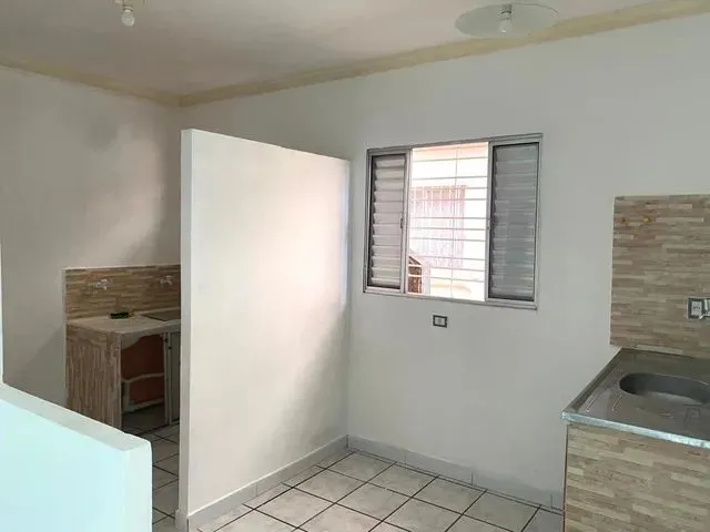 Imagem 4: Alugo Casa no Centro do Cabo 52M2